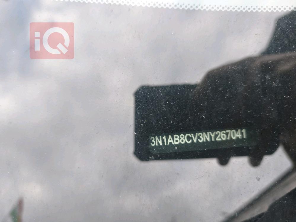 نيسان سنترا